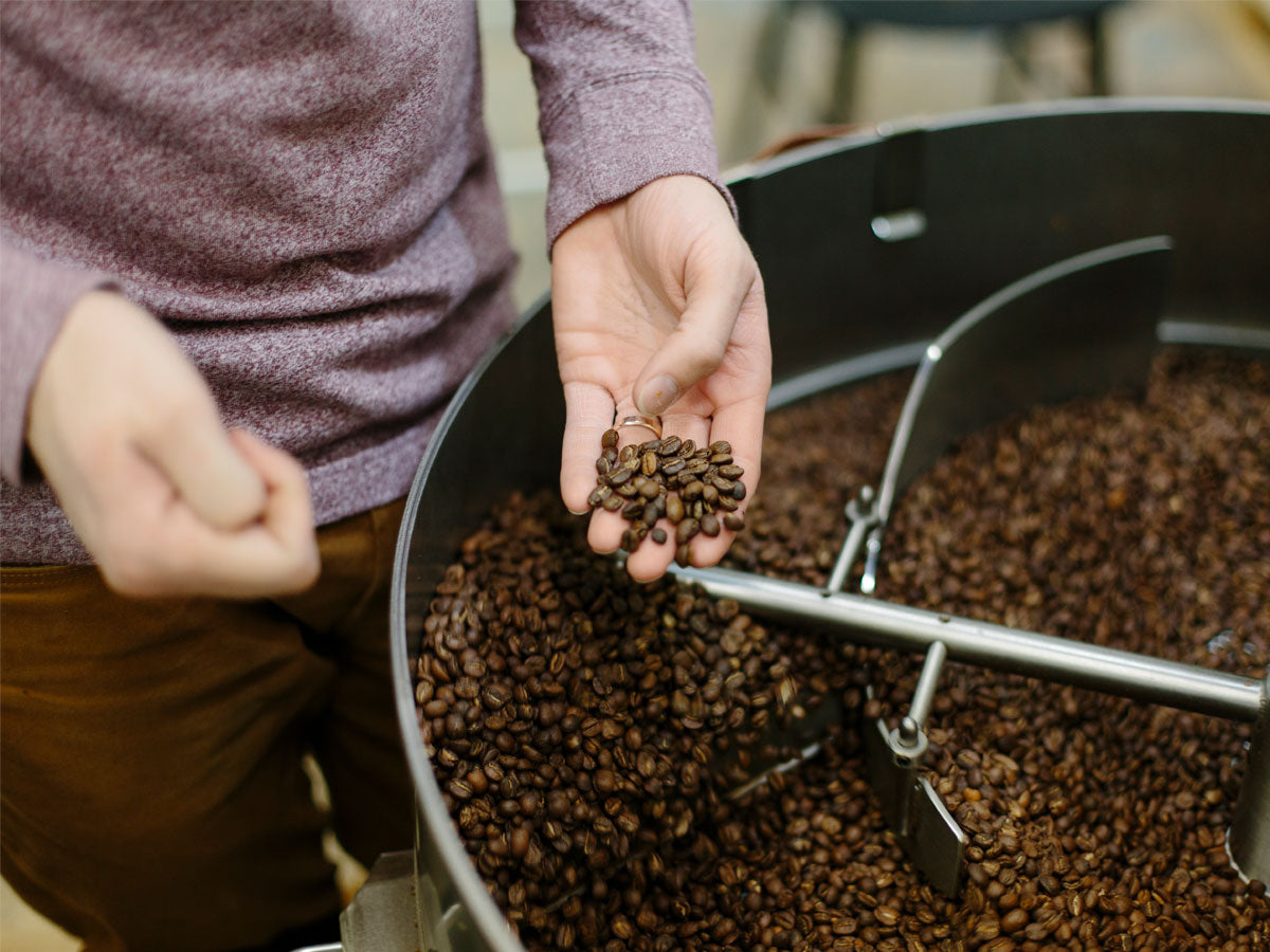 What’s the Difference Between Light, Medium, and Dark Roast Coffee?